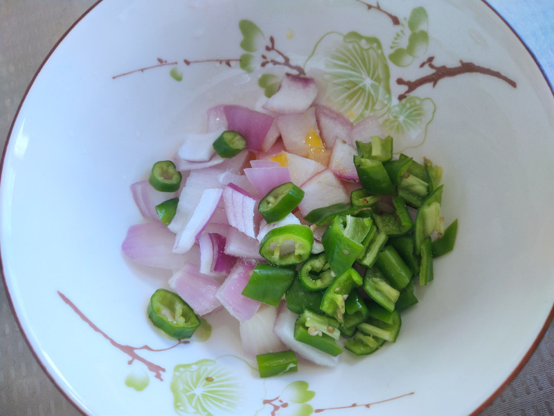 Steps to Make Vinegar-Soaked Peanuts