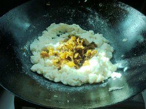 Steps for Sour Pickled Cabbage Stir-Fried Soybean Curd