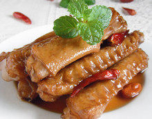 Detailed Steps for Cooking Unforgettable Taste - Five-Spice Braised Duck Wings