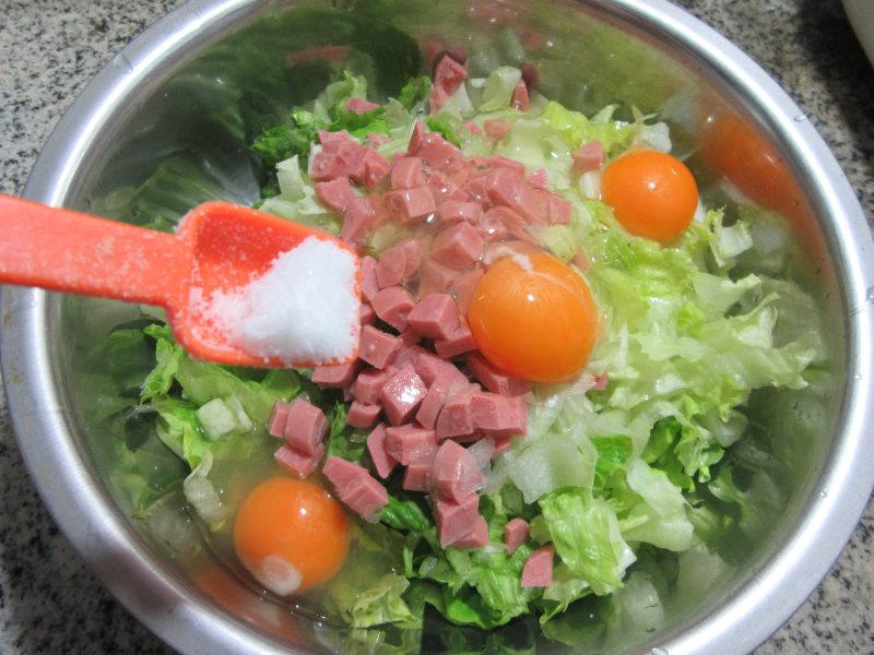 Steps to Cook Sausage, Lettuce, and Egg Stir-Fry