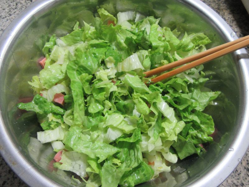 Steps to Cook Sausage, Lettuce, and Egg Stir-Fry