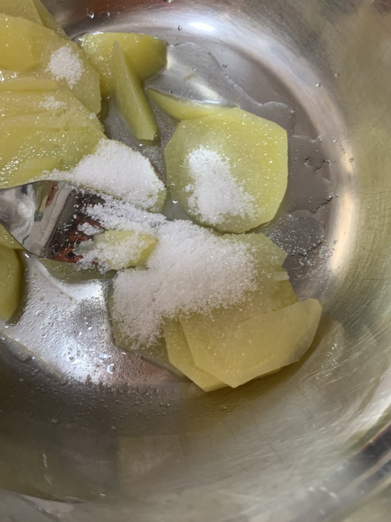 Steps for Making Potato Flower Cookies