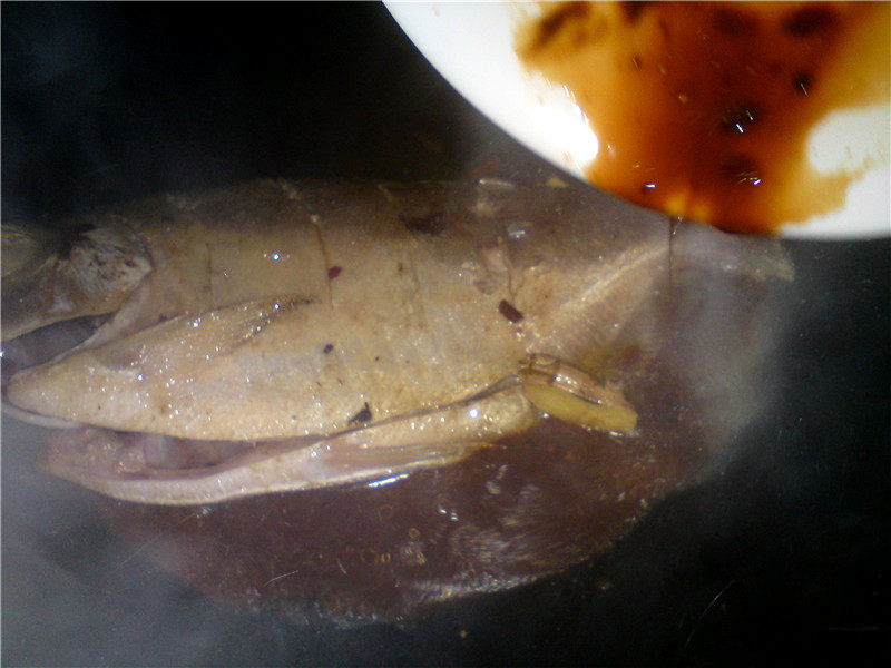 Red-Hot and Spicy--Braised Fish Step by Step