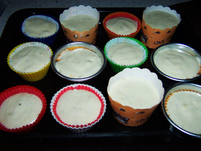 Steps for Making Honey Banana Cupcakes