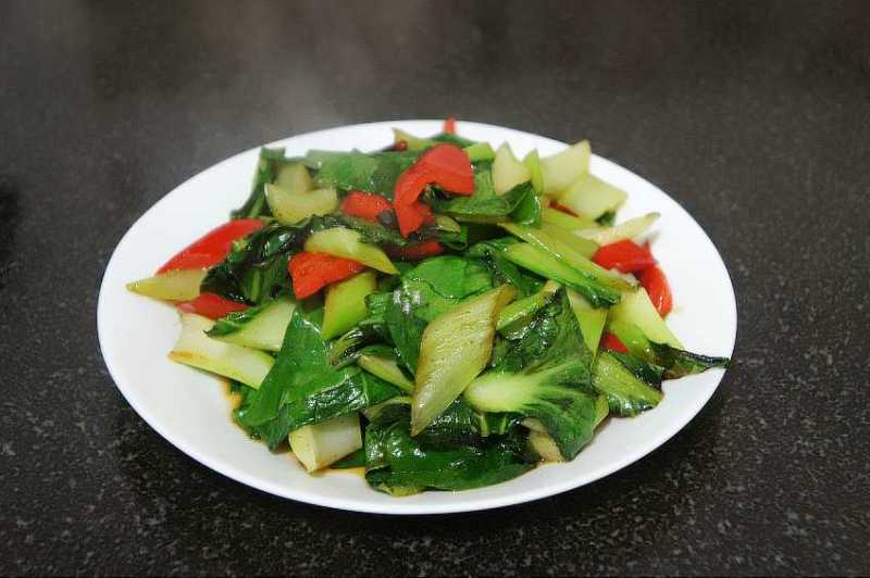 Steps for Making Stir-Fried Canola