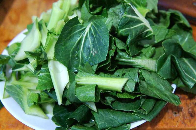 Steps for Making Stir-Fried Canola