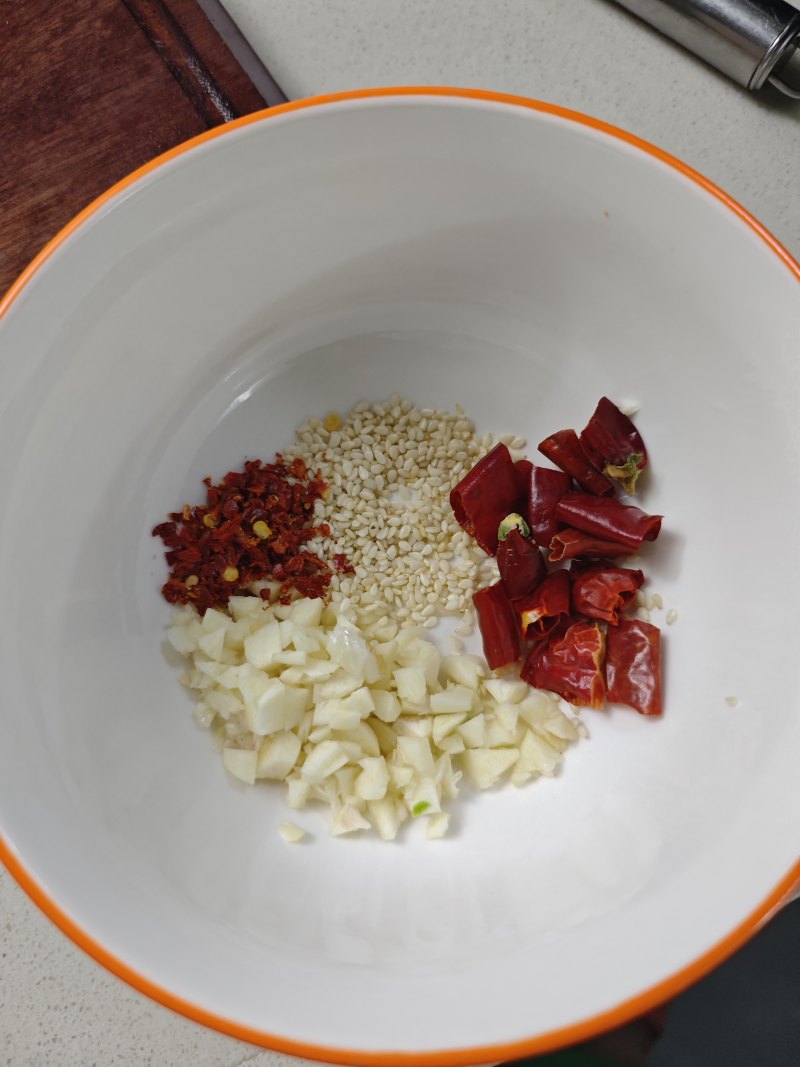 Steps for Cooking Cold Lotus Root Slices