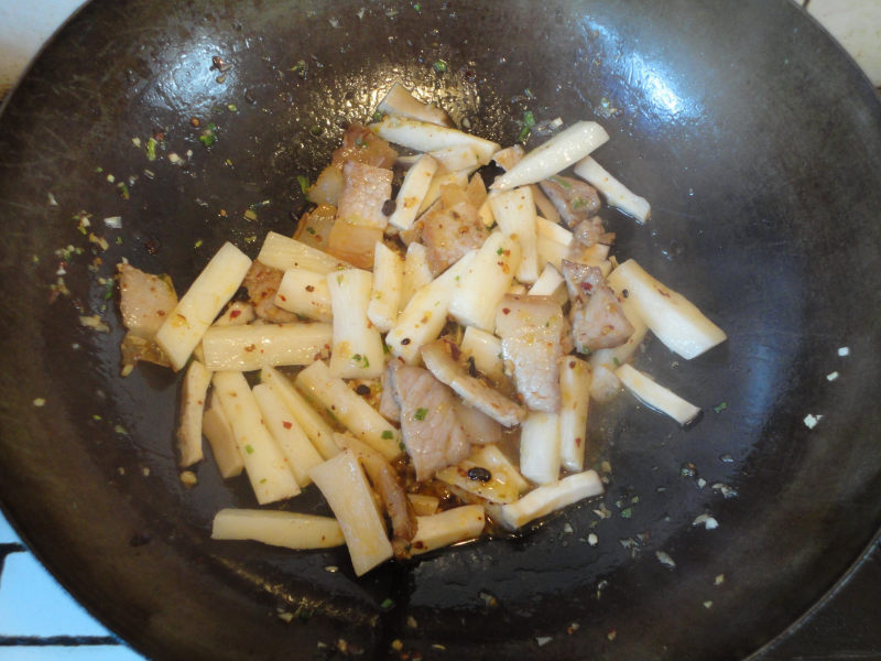 Stir-Fried Chinese Yam Steps