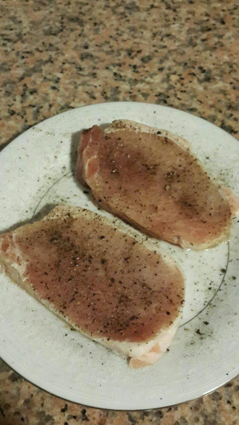 Steps for Making Mint Fried Pork Chop