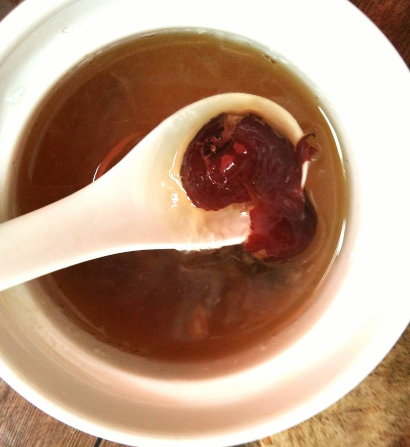 Bird's Nest and Red Date Nourishing Soup