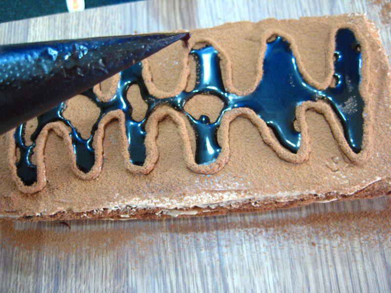 Detailed Steps for Making Five-Star Pastry Cake - Black Lin Cake