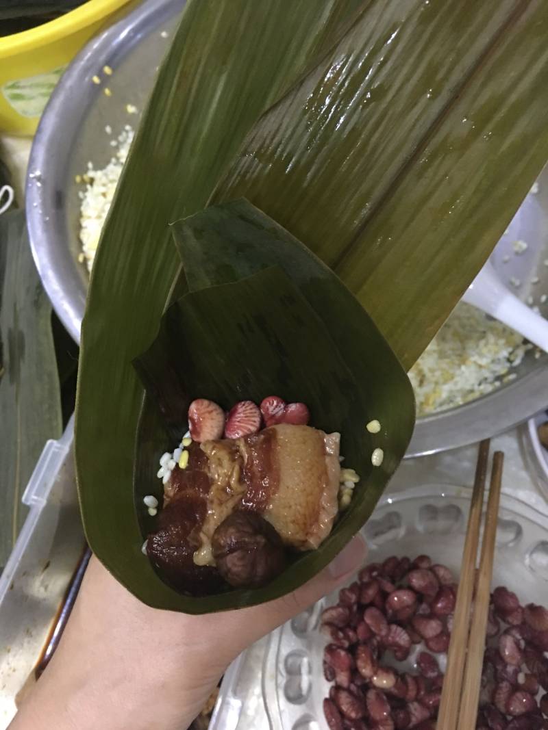 Steps for Making Savory Zongzi