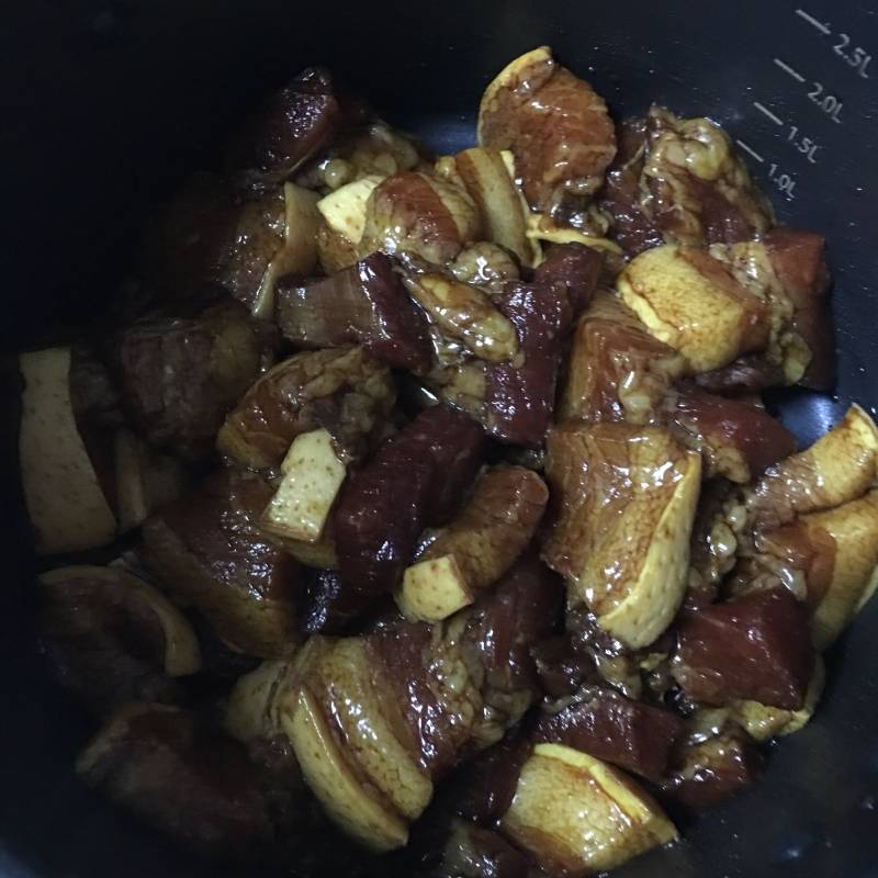 Steps for Making Savory Zongzi