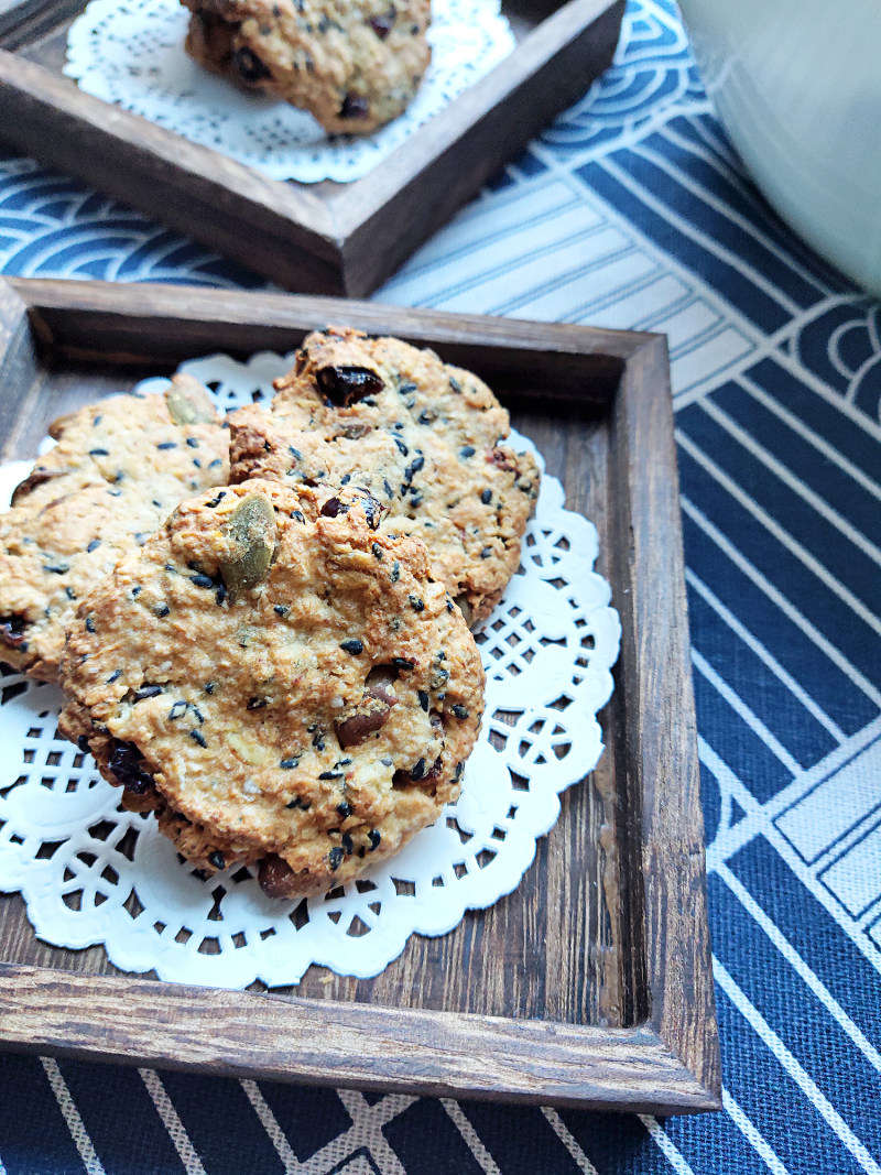 Air Fryer Baked Oatmeal Cookies