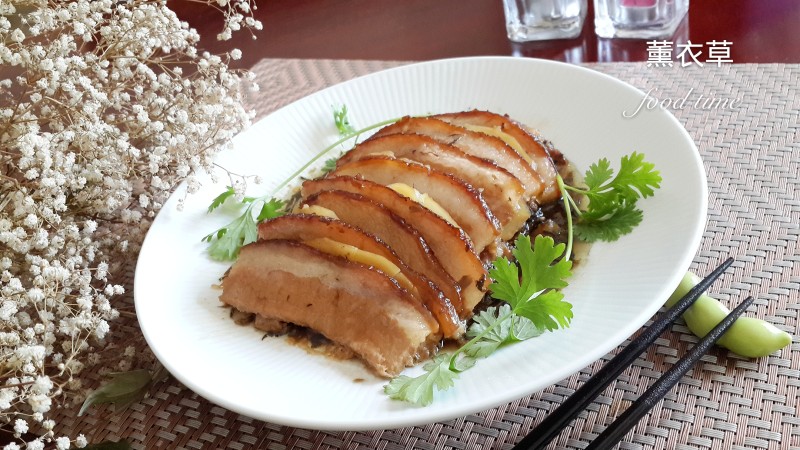 Snowy Vegetable Potato Braised Pork