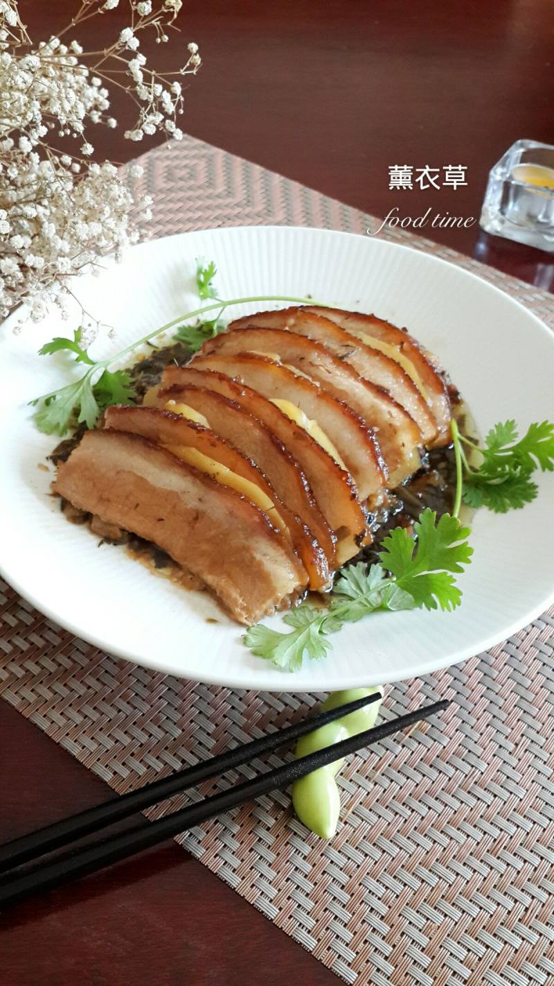 Steps for Snowy Vegetable Potato Braised Pork