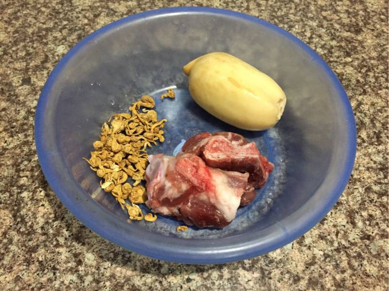 Steps to Make Cordyceps Flower Lotus Root Soup