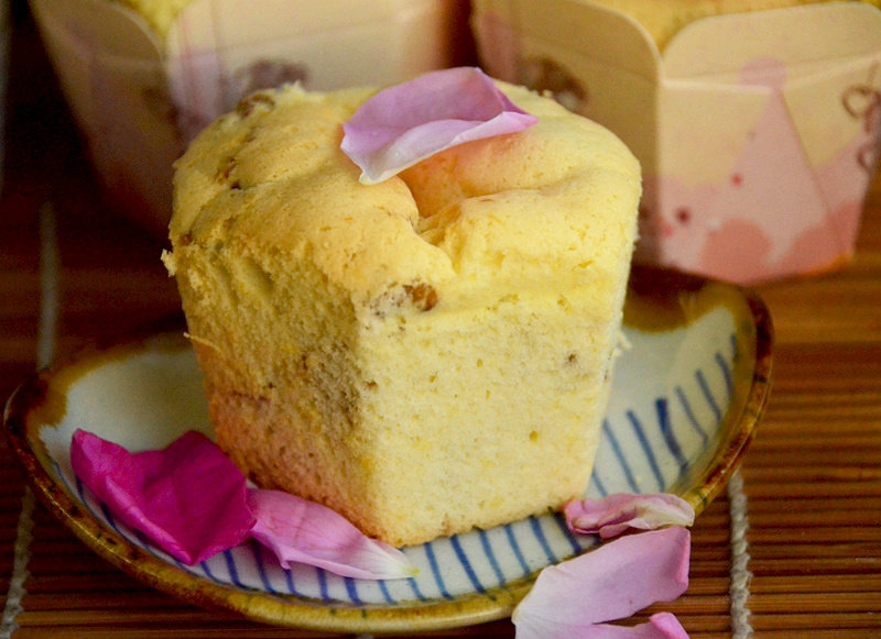 Rose Fresh Flower Cake