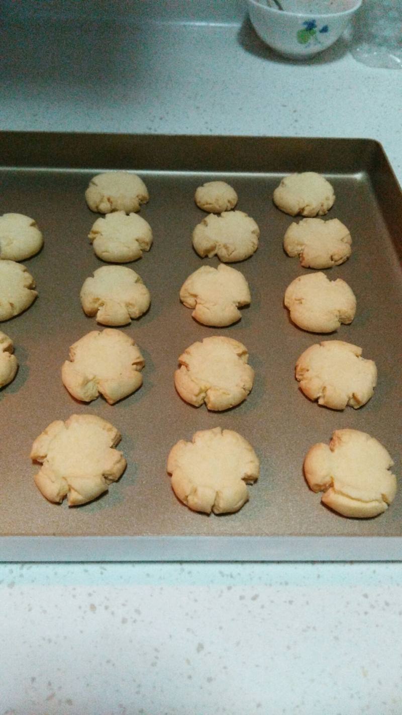 Step-by-Step Instructions for Making Margaret Cookies