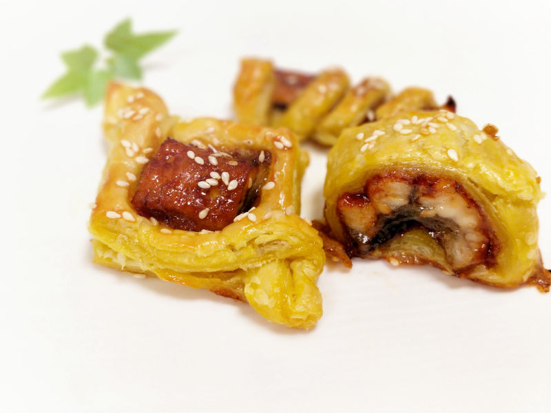 Cooking Steps for Three Delicious Ways to Enjoy Puff Pastry Eel