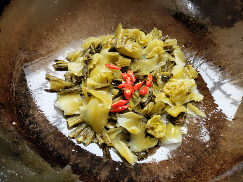 Sour Cabbage Stir-Fried Pork Slices Steps