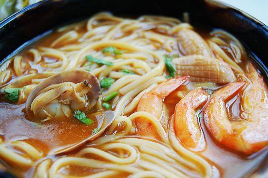 Thai Seafood Noodles