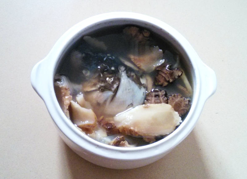 Headache Remedy—Fish Head Soup with Gastrodia, Chuān Gōng, Bai Zhǐ Step by Step