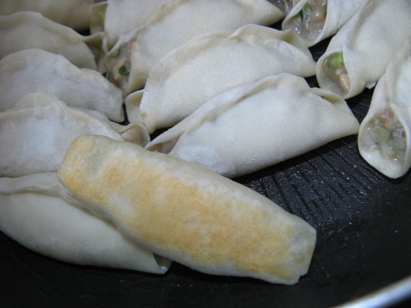 Main Course - Double Mushroom and Oyster Potstickers Cooking Steps