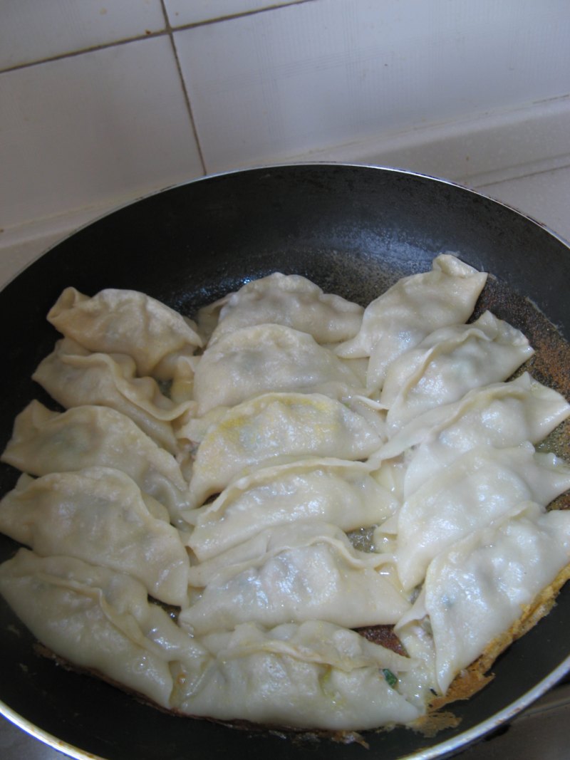 Main Course - Double Mushroom and Oyster Potstickers Cooking Steps