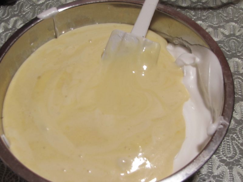 Steps for Making Vanilla Chiffon Cake