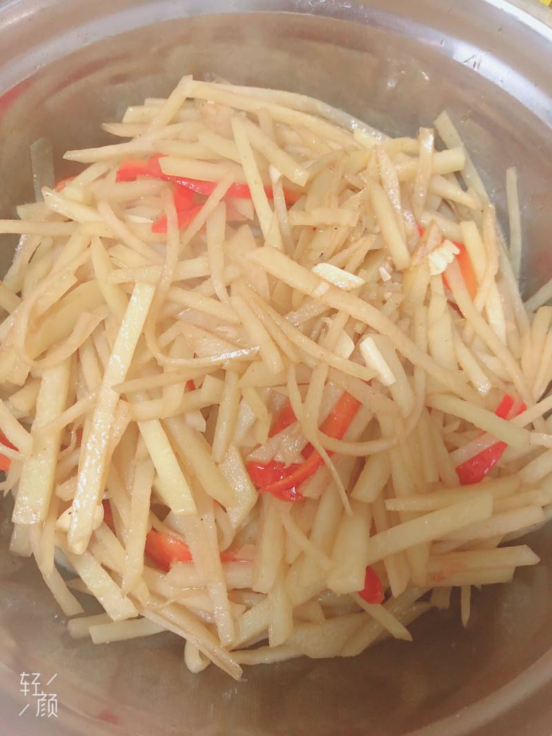 Steps for Stir-fried Shredded Potatoes