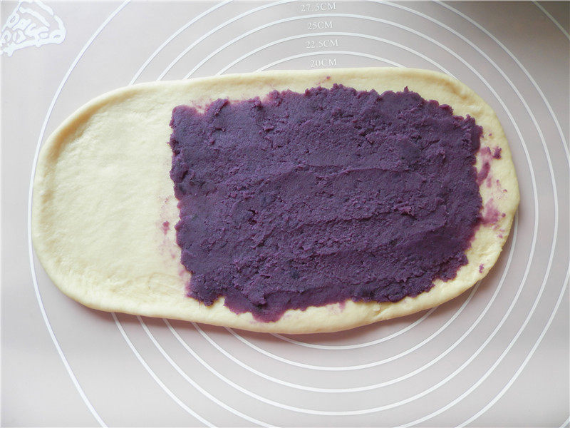 Steps for Making Purple Sweet Potato Rose Bread