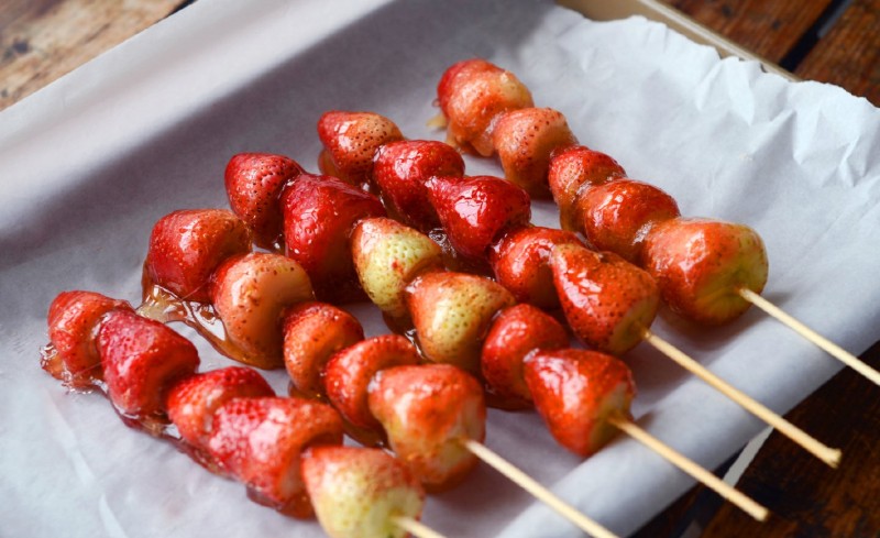 Delicious Treat: Candied Strawberries