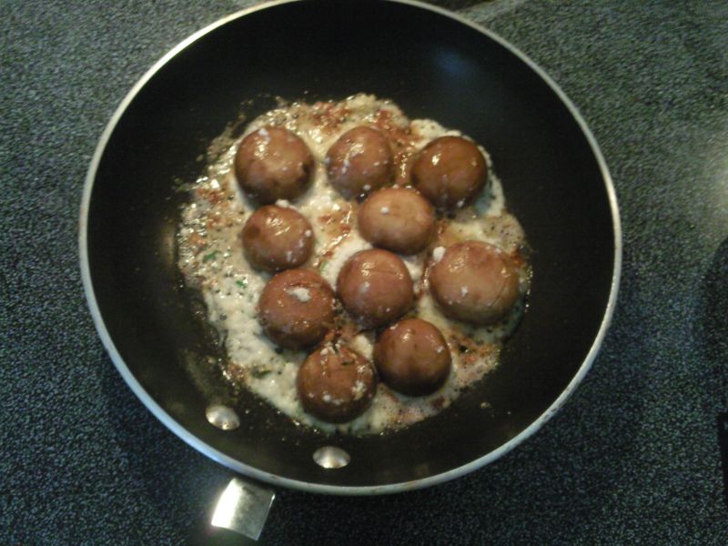 Cheese Stuffed Mushrooms! Pan-Fried! Cooking Steps