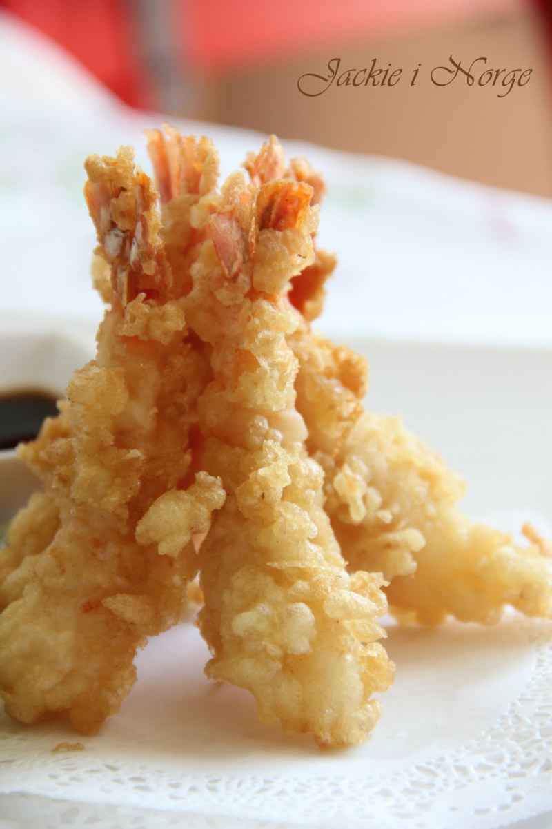 Tenpura (Japanese Fried Shrimp) Preparation Steps