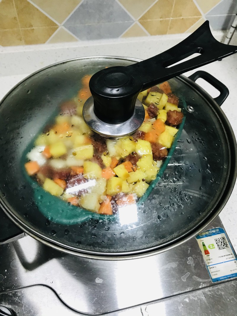 Steps to Make Steamed Rice Cake with Chinese Sausage and Mixed Vegetables