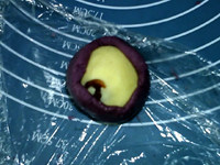 Step-by-Step Process of Making Taoshan Purple Sweet Potato Cherry Mooncake