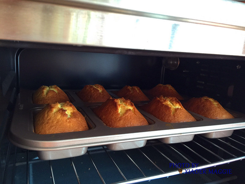 Steps for Making Banana Pound Cake