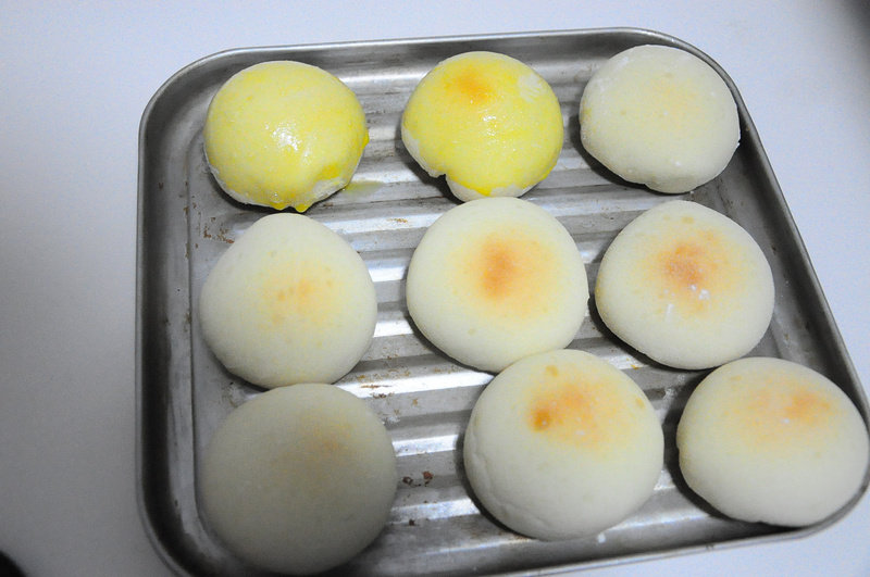 Steps for Making Delicious Mini Buns