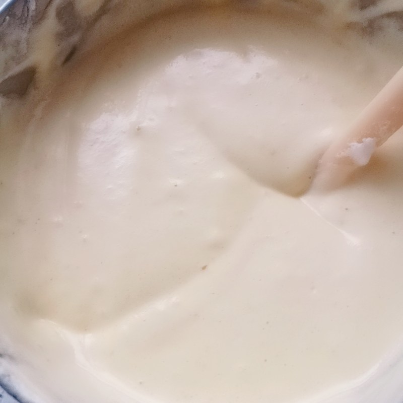 Step-by-Step Instructions for Making Lavender Cream Cake