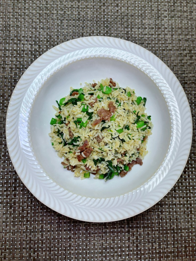 Stir-fried Rice with Beef and Chinese Greens