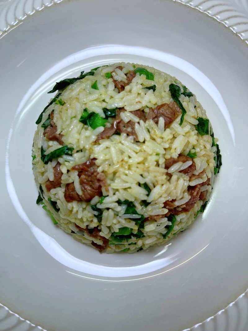 Stir-fried Rice with Beef and Chinese Greens