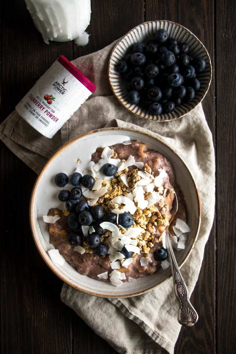 Berry Apple Crumble Porridge