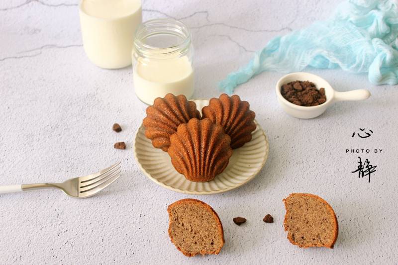 Oreo Madeleines