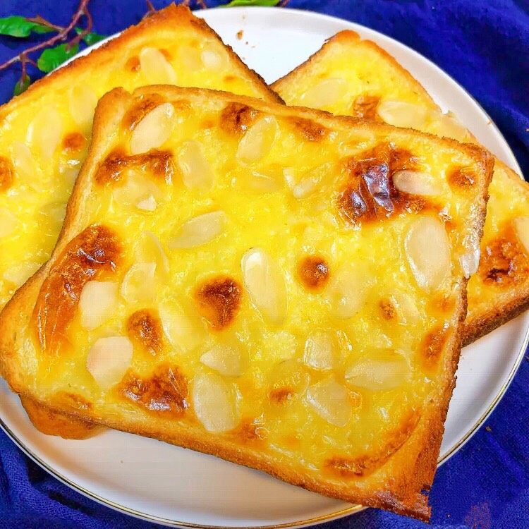 Rock Baked Cheese