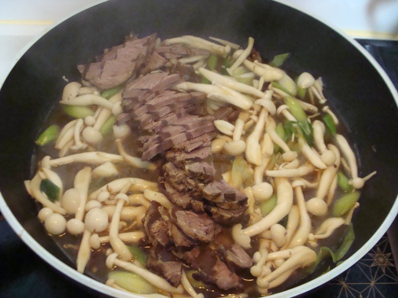 Steps for Making Green Onion Beef