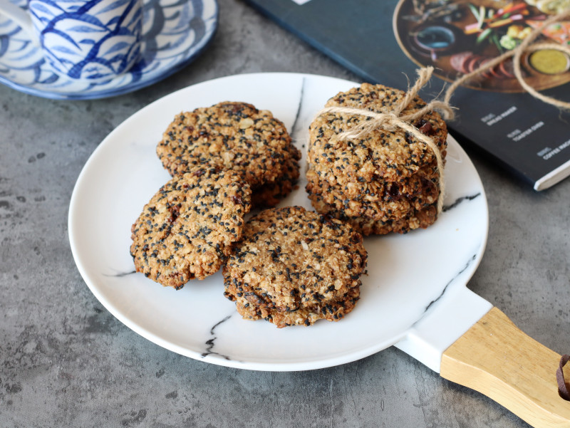 Red Sugar Oatmeal Cookies