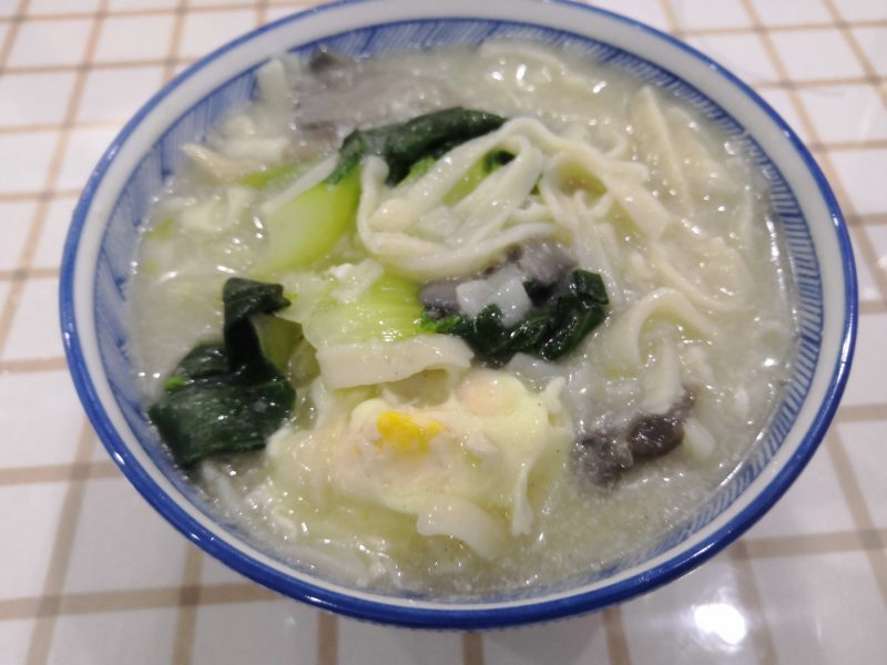 Steps for Braised Bean Noodles with Cabbage and Egg