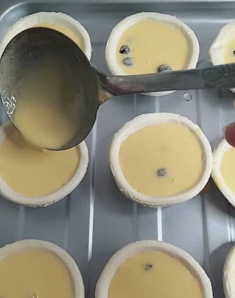 Steps for Making Pearl Dirty Egg Tart