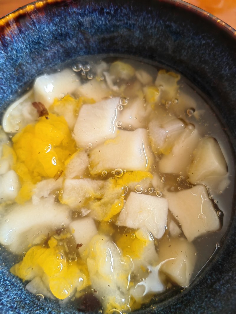 Steps for Making Golden Ear Soup